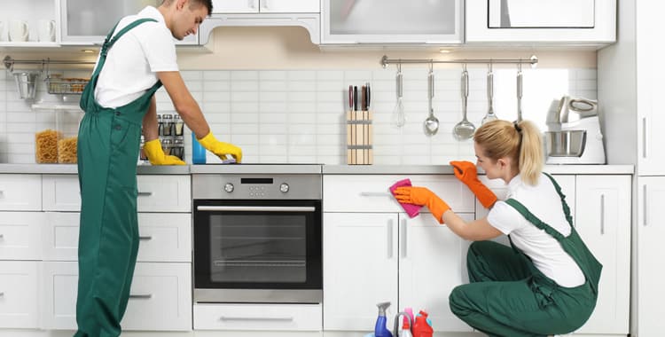 You are currently viewing Neglected Spots or Areas in the Kitchen That Require Special Attention During Cleaning